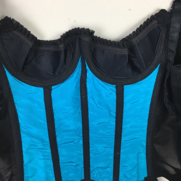 Vintage blue lace corset lingerie w/garter straps - Picture 7 of 12